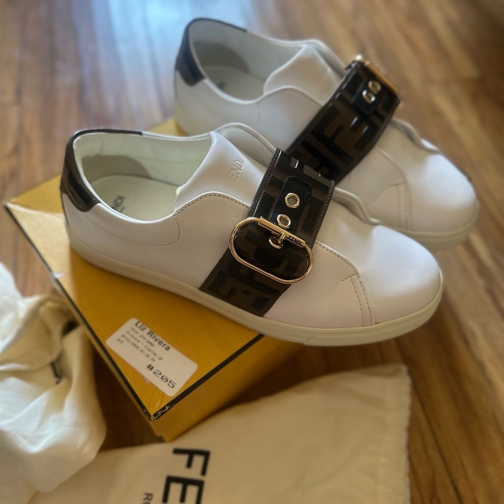 Fendi Kids White and Black Buckle Sneakers